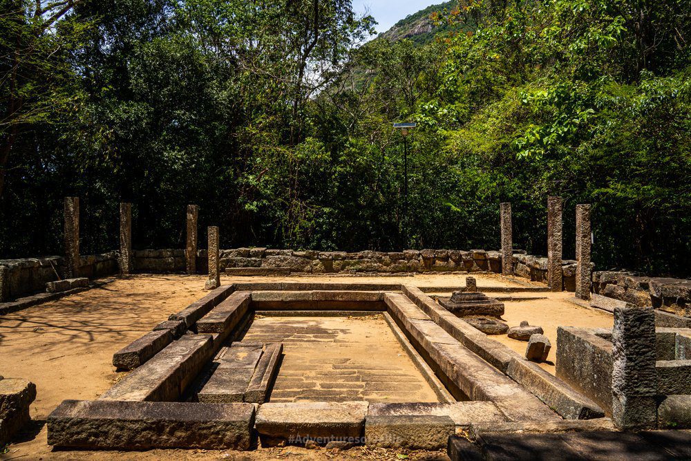 ritigala+ruins 2